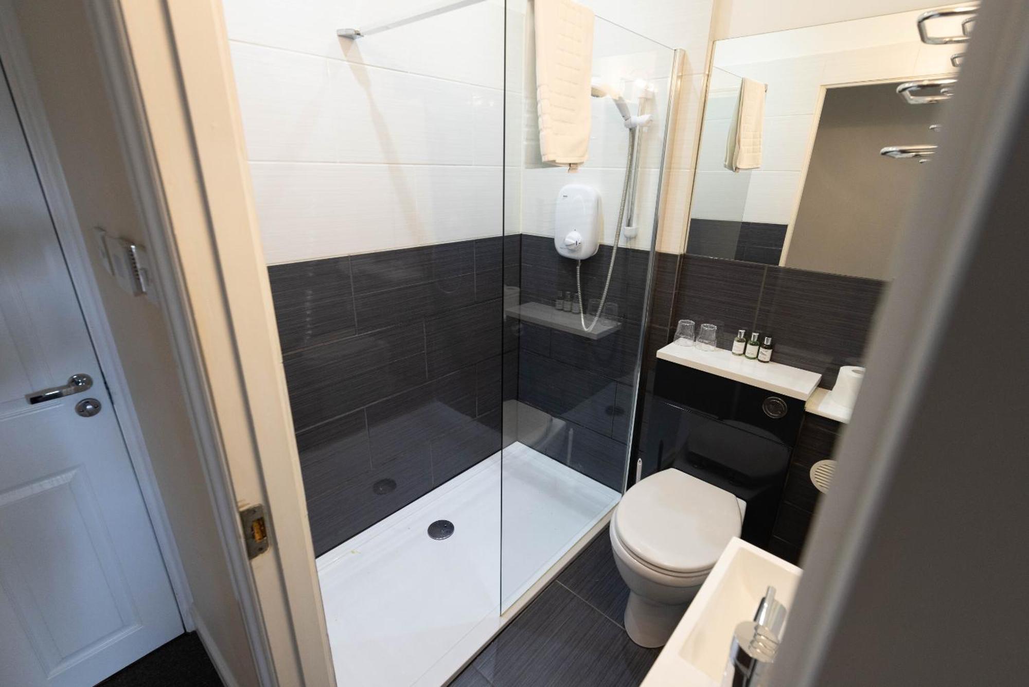 Scalloway Hotel Room photo